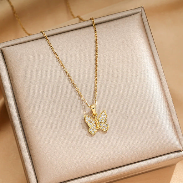Titanium Steel Insect Pattern Women's Fashion Elegant Clavicle Necklace With Copper Pendant And Electroplating Treatment