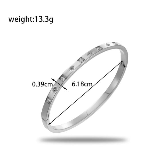 Titanium Steel Jewelry With Love Heart Water Drop Bell Shapes Electroplated Design
