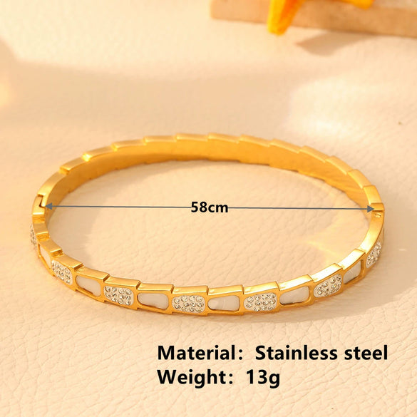 Titanium Steel Light Luxury Bracelet With White Shellfish Diamond Buckle And Electroplating Treatment