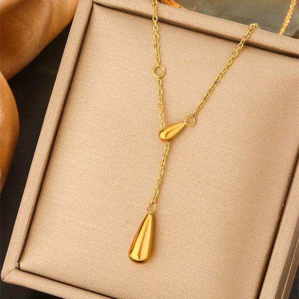 Titanium Steel Light Luxury Women's Necklace With Electroplating Design Constellation Heart Fruit And Various Shapes Pendant And Conventional Chain