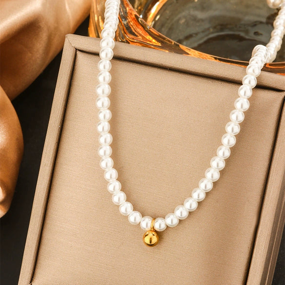 Titanium Steel Light Luxury Women's Necklace With Electroplating Design Constellation Heart Fruit And Various Shapes Pendant And Conventional Chain
