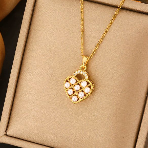 Titanium Steel Light Luxury Women's Necklace With Electroplating Design Constellation Heart Fruit And Various Shapes Pendant And Conventional Chain