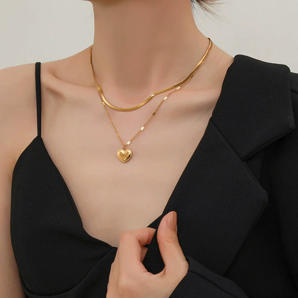 Titanium Steel Love Heart Doublelayer Women's Necklace With Snake Bone Chain And Stereo Peach Heart Pendant Light Luxury Style
