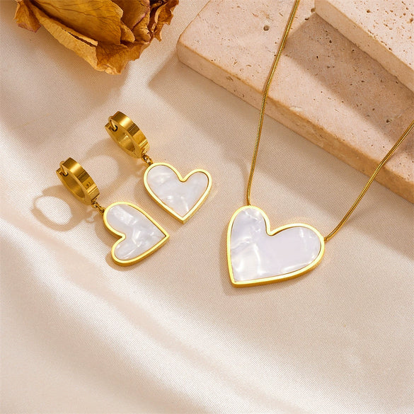 Titanium Steel Love Necklace And Ear Buckle Suit With Hands Pattern And Electroplating Geometric Styling For Women