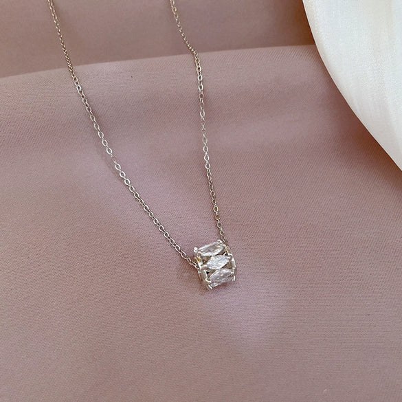 Titanium Steel Micro Inlaid Real Gold Full Diamond Geometric Women's Light Luxury Small Waist Clavicle Necklace
