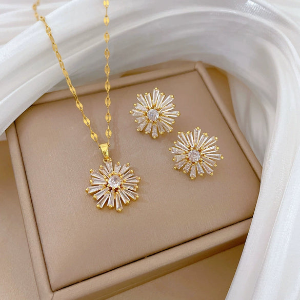 Titanium Steel Microencrusted Snowflake Geometric Women's Necklace And Earrings Set With Electroplating