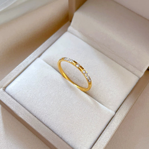 Titanium Steel Minimalist Plain Ring With The Crown Pattern And Polishing For Men And Women