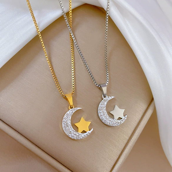 Titanium Steel Moon And Star Geometric Fashion Necklace For Women