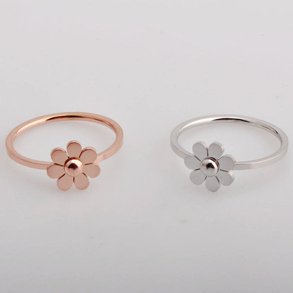 Titanium Steel Natural Flower Style Ring With Electroplating Rose Gold For Lovers