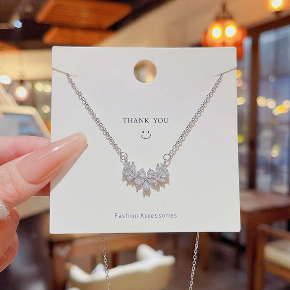 Titanium Steel Necklace Light Luxury Geometric Shell Pendant Fashion Accessories