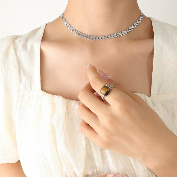 316L Stainless Steel Necklace With Gold Plated Leaf And Phoenix Tail Splicing Chain Fashion Design For Women