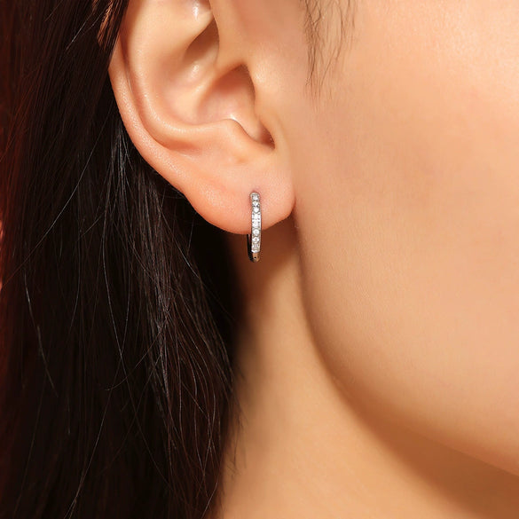 316L Stainless Steel Niche Geometric Inlaid Zircon Ring And Circle Earring Jewelry With Pvd Goldplated And Electroplating Treatment