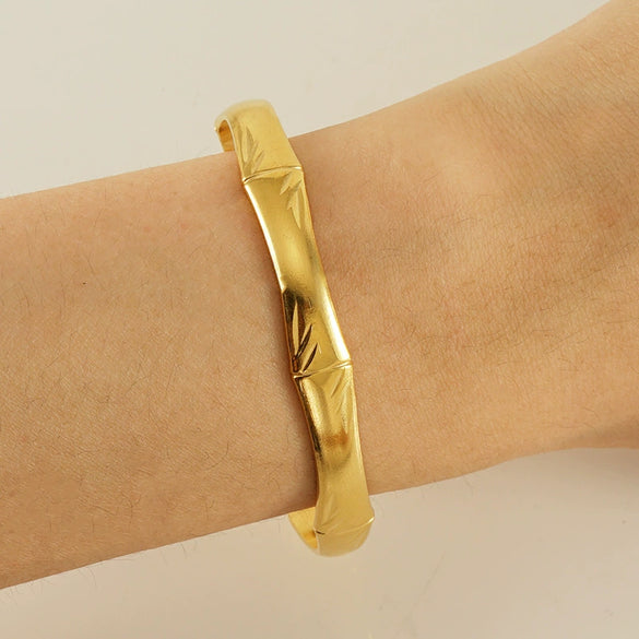 Titanium Steel Opening Adjustable Bracelet With Electroplating Treatment Natural Style