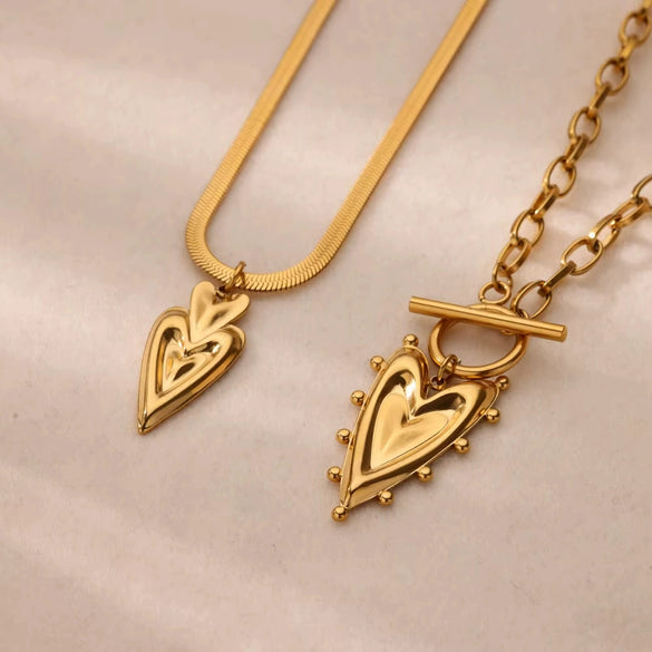 Titanium Steel Pendant Necklace With Heart Shape And Bow Tie Pattern Electroplated Light Luxury Unisex Design