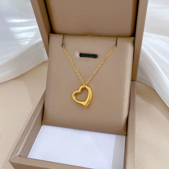 Titanium Steel Plain Circle Love Furnace Cold Necklace With Electroplating For Female Cartoon And Geometric Style