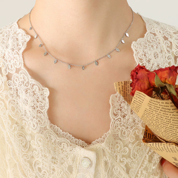 316L Stainless Steel Plated 18K Gold Clavicle Chain Necklace With Geometric Pattern In Light Luxury Style