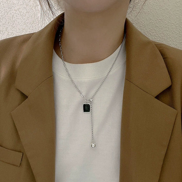 Titanium Steel Pull Necklace For Women With Geometric Design Light Luxury Hip Hop Retro Fashion Electroplated Sweater Chain For Autumn And Winter