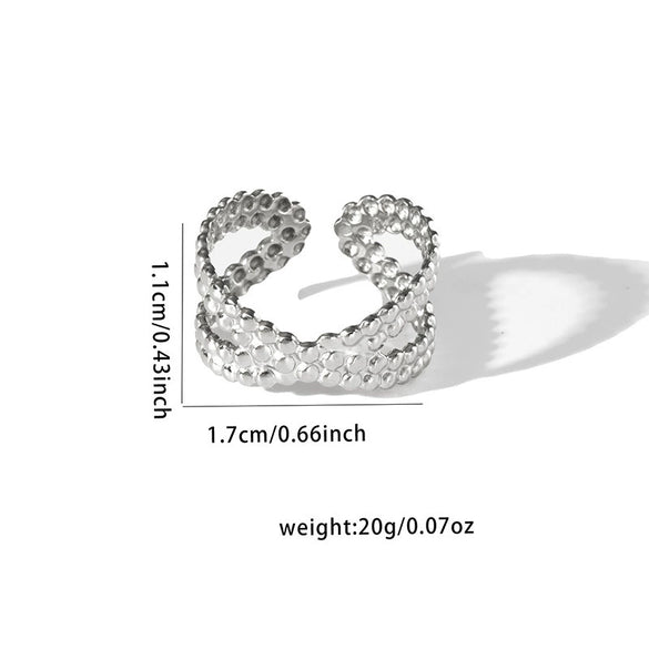 Titanium Steel Ring Geometric Hollow Leaf Design Electroplating Light Luxury Style For Ladies