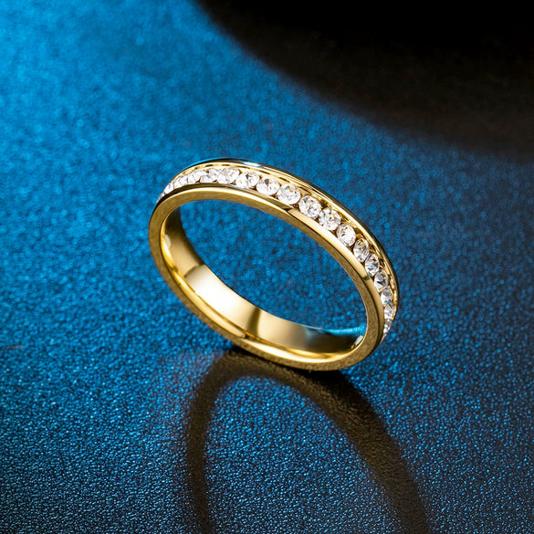 Titanium Steel Ring With Polished Gold Tone Circle Design And Full Stone Inlay Geometric Fashion Ring For Women