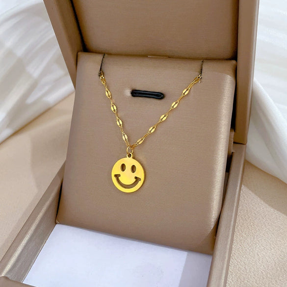 Titanium Steel Round Smiling Face Geometric Fashion Minimalist Electroplated Necklace For Women And Unisex