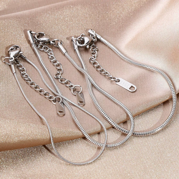 Titanium Steel Round Snake Bone Chain Electroplated Adjustable Hand Jewelry Geometric Style Bracelet For Women And Unisex