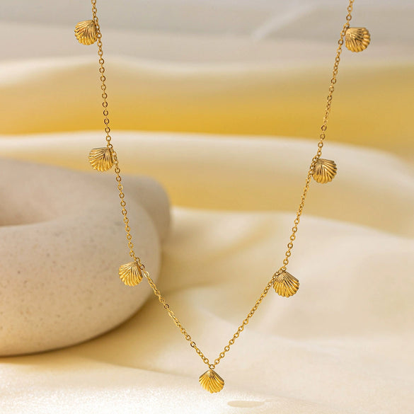 Titanium Steel Shell Necklace With Marine Life Pattern Electroplated For Women Holiday Style Jewelry