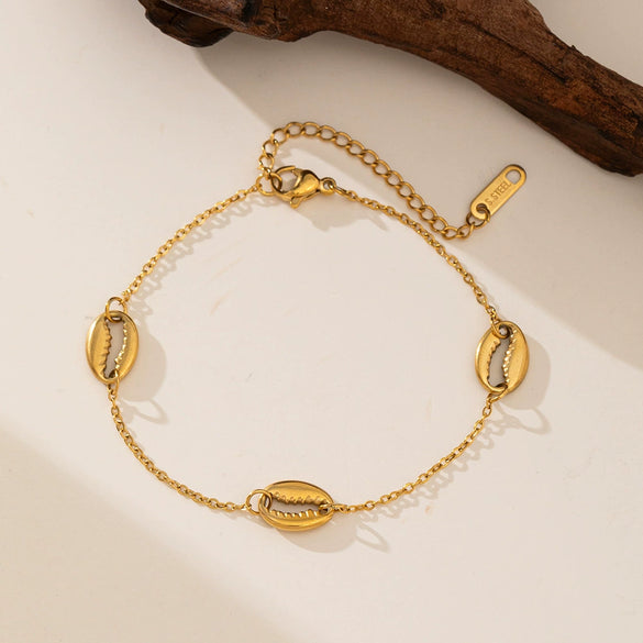 Titanium Steel Shell Necklace With Marine Life Pattern Electroplated For Women Holiday Style Jewelry