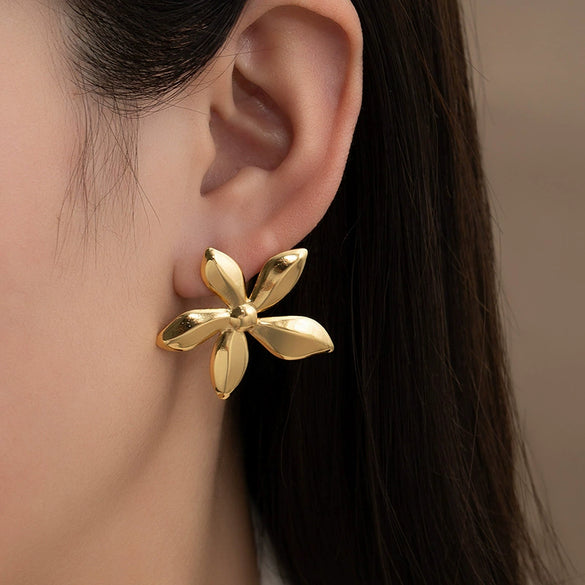 Titanium Steel Simple Fivepetal Flower Electroplated Earrings For Women