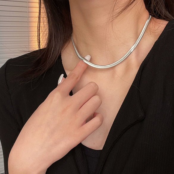 Titanium Steel Snake Bone U Shaped Necklace Polished Unisex Fashion Design