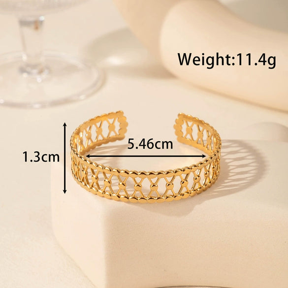 Titanium Steel Snakeshaped Ginkgo Leaf Cold Style Simple Allmatch Opening Adjustable Bracelet Electroplated