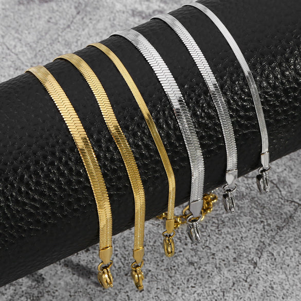 Titanium Steel Stainless Steel Plated 18K Gold Electroplated Women's Bracelet With Wave Geometric Snake Bone Design