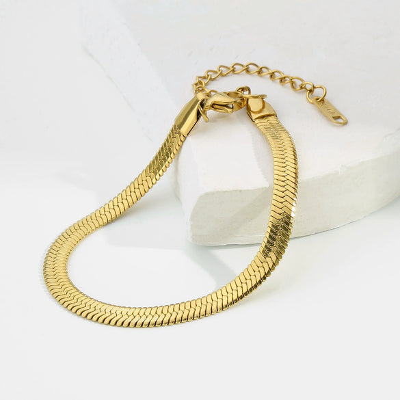 Titanium Steel Stainless Steel Plated 18K Gold Electroplated Women's Bracelet With Wave Geometric Snake Bone Design