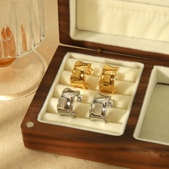 Titanium Steel Stud Earrings Geometric Cshaped Electroplated Fashion Style