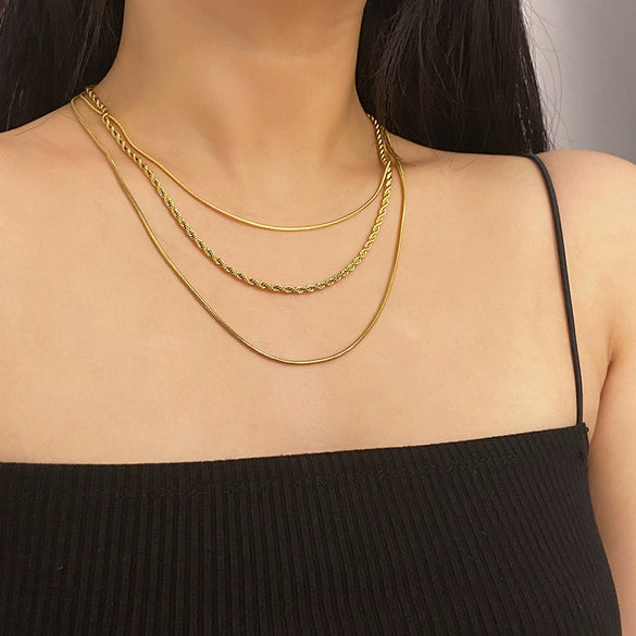 Titanium Steel Three Layer Round Snake Chain Rope Chain Clavicle Necklace For Women With Geometric Style