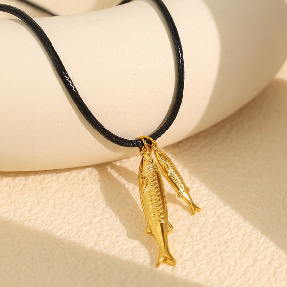 316L Stainless Steel Tuna Pendant Necklace Animals Zodiac Style Electroplated For Women