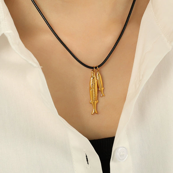 316L Stainless Steel Tuna Pendant Necklace Animals Zodiac Style Electroplated For Women