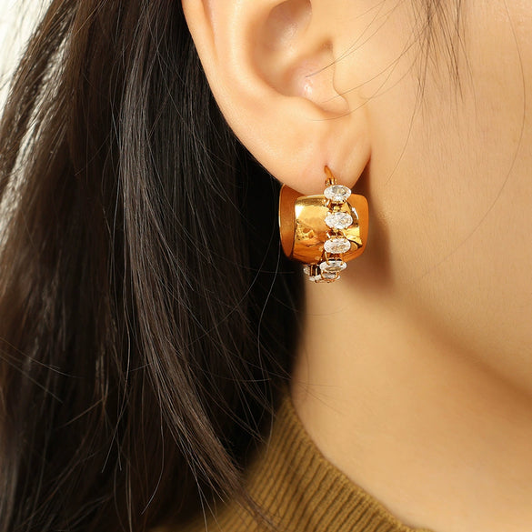 316L Stainless Steel Ushape Electroplated Women's Earrings With Highend Light Luxury Design