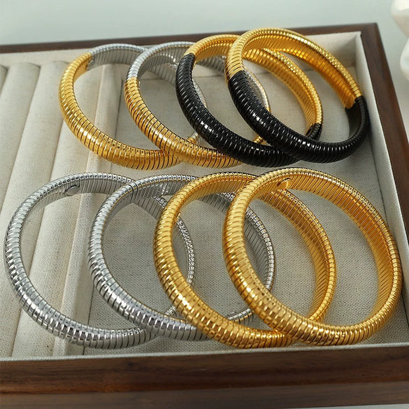 316L Stainless Steel Wide Face Elastic Snake Bone Hip Hop Style Bracelet With Electroplating