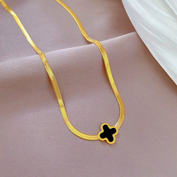 Titanium Steel Wind Necklace With Geometric Design And Lucky Grass Styling