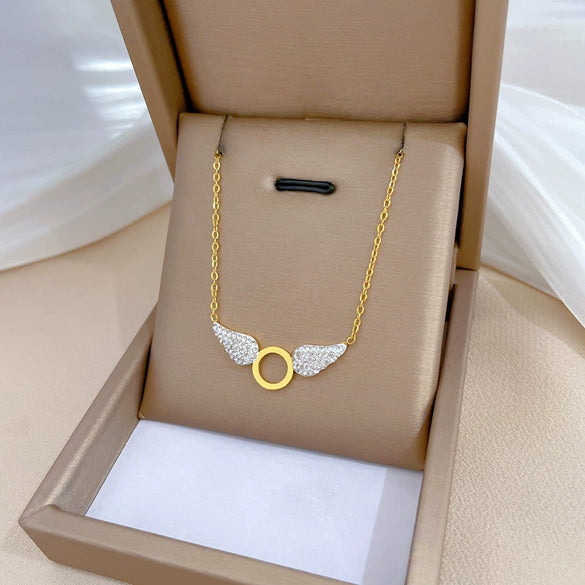 Titanium Steel Wing Cold Necklace With Geometric Pattern Electroplating For Female Cartoon Style