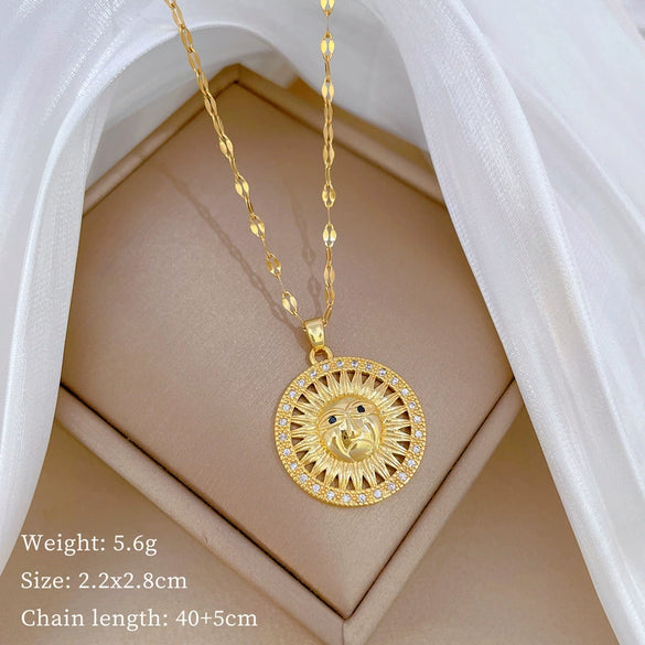 Titanium Steel Women's Cartoon Geometric Diamond Necklace With Copper Pendant
