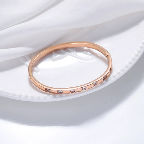 Titanium Steel Women's Electroplated Allmatch Elegant Light Luxury Trendy Bracelet