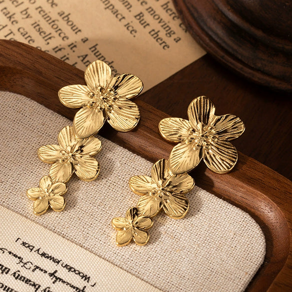 Titanium Steel Women's Flower Pendant Earrings Electroplated Simple Design