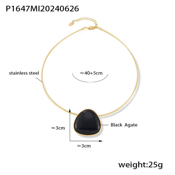 Titanium Steel Women's Geometric Black Onyx Inlaid Pendant Necklace With Electroplating Treatment