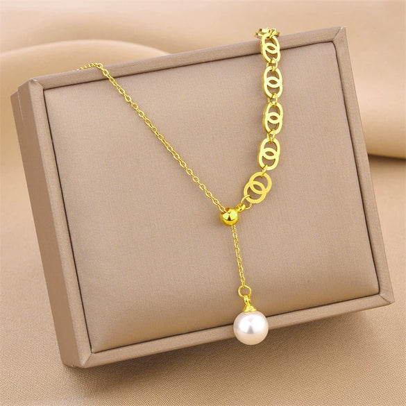 Titanium Steel Women's Geometric Style Electroplated Clavicle Chain Necklace Jewelry