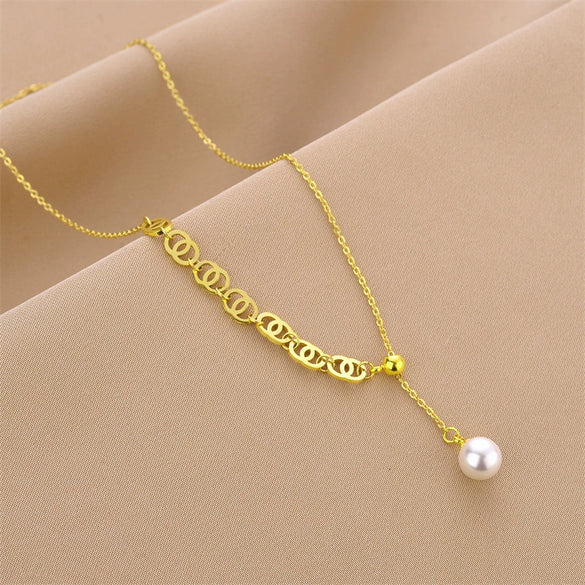 Titanium Steel Women's Geometric Style Electroplated Clavicle Chain Necklace Jewelry