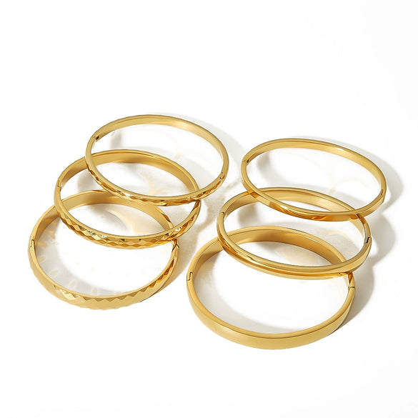 Titanium Steel Women's Gold Plated Geometric Fashion Bracelet