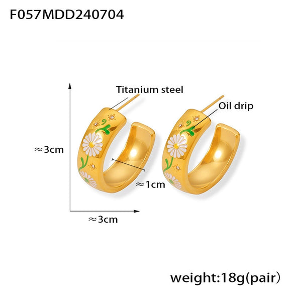 316L Stainless Steel Women's Jewelry Cshaped Earrings With Daisy And Geometric Design And Electroplating Process