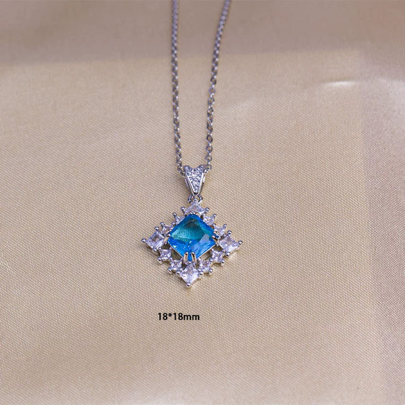 Titanium Steel Women's Jewelry With Pearl Pendant O Word Chain Leaf Pattern Mixed Gemstone Setting Electroplating