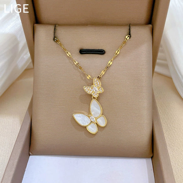 Titanium Steel Women's Light Luxury Butterfly Microinlaid Real Gold Necklace With Motherofpearl And Geometric Pattern And Diamond Design